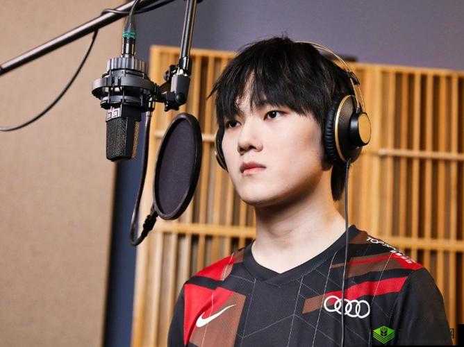 JackeyLove 谈第二局抓死 Zika：这波操作很关键